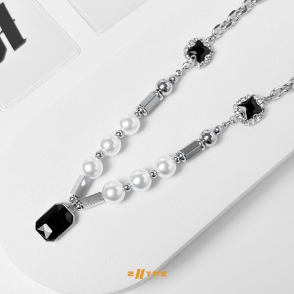 Onyx Pearl Necklace - Image 3