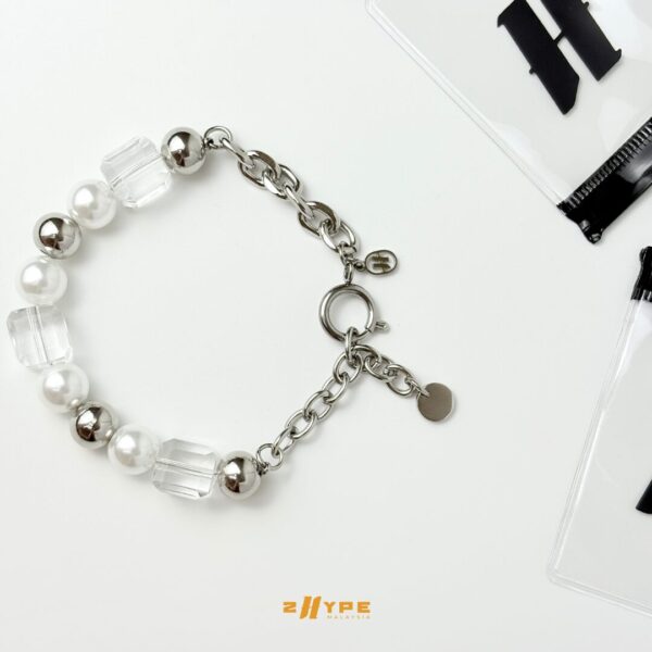 Hexahedron Pearl Bracelet - Image 3