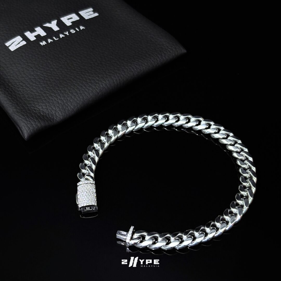 Iced Clasp Miami Cuban Bracelet 8mm